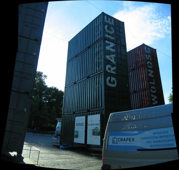 Picture: Container_pano.jpg (size: 600 x 570)