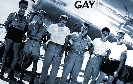 b-29_enola_gay_w_crews.jpg