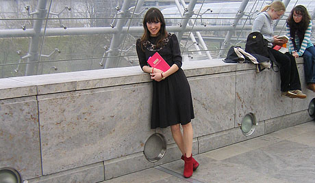 charlotte_roche_in_pose.jpg